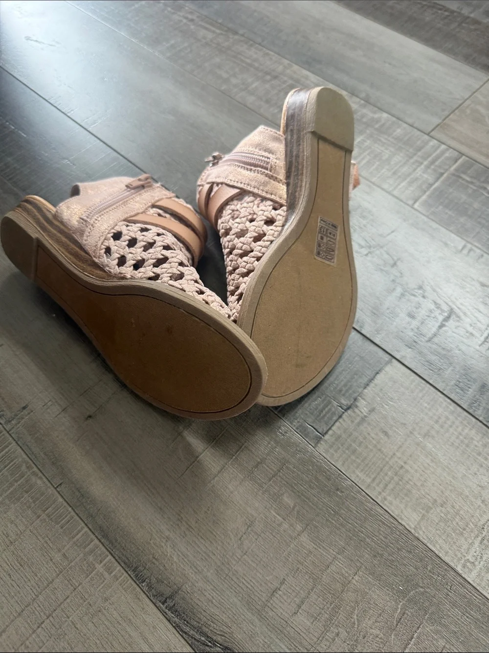 Braided Open-Toe Girls' Sandals in Blush with Ankle Straps